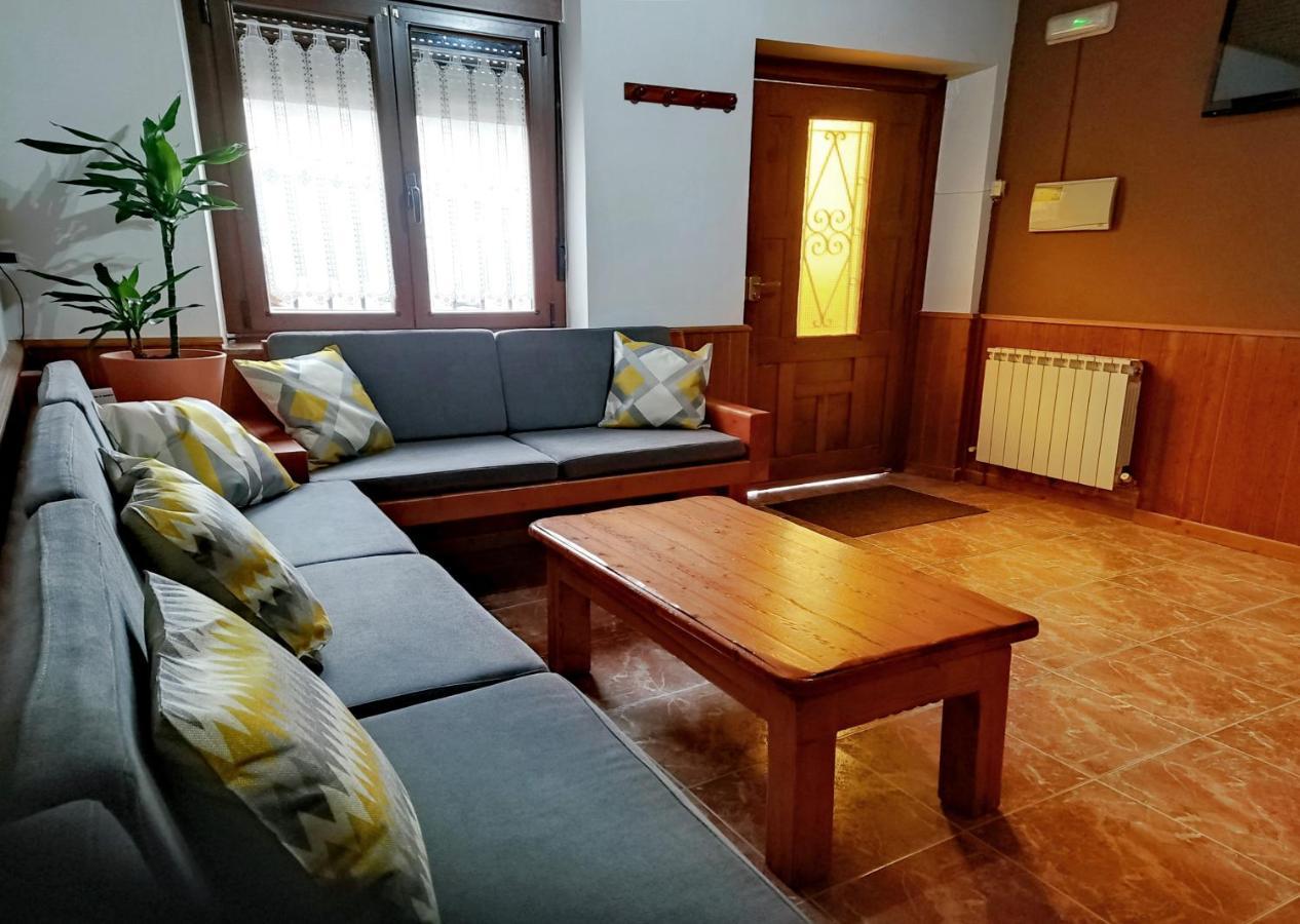Casa Rural Buron Посада-де-Вальдеон Экстерьер фото