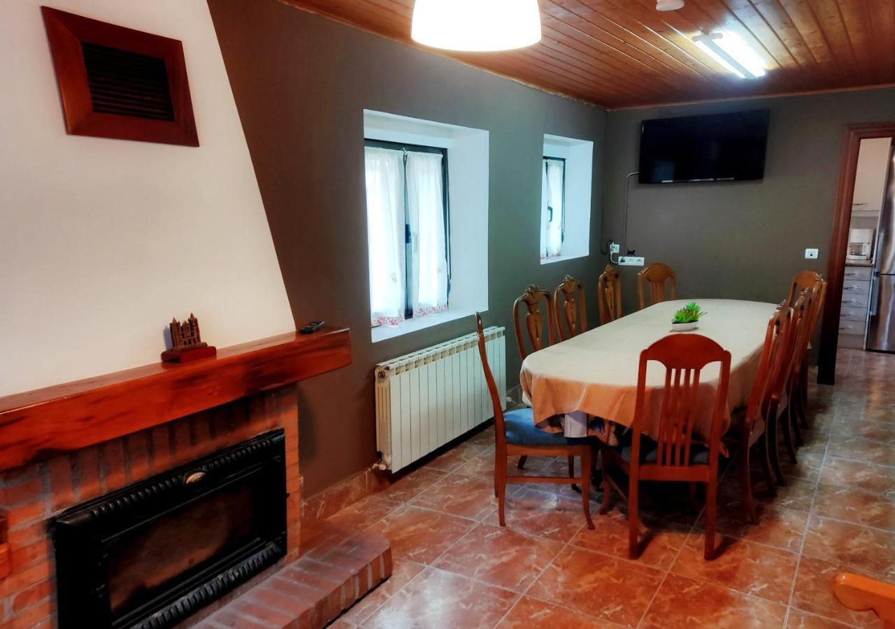 Casa Rural Buron Посада-де-Вальдеон Экстерьер фото